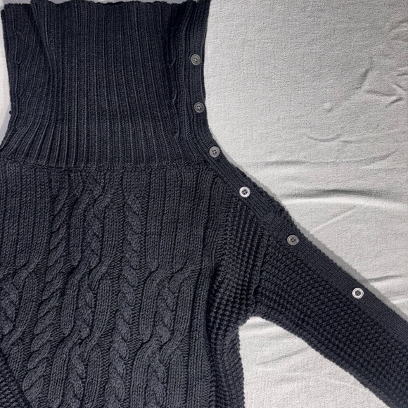 Abercrombie & Fitch Blue/Black Cable Knit Sweater Women Mock Cowl Neck Button M - Picture 10 of 16